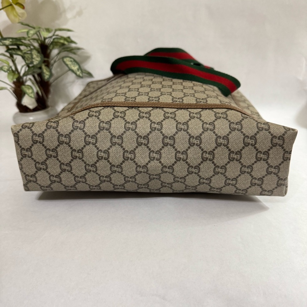 ‼️SOLD‼️Gucci Plus GG Supreme Ophidia Tote with Sherry Line Handles - Picture 3 of 10